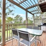 Villa Prosecco Located Within Cypress Lakes - Maitland Accommodation 0