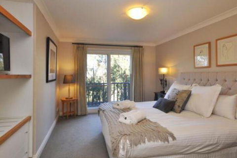 Villa Beaujolais Located Within Cypress Lakes - Maitland Accommodation 7