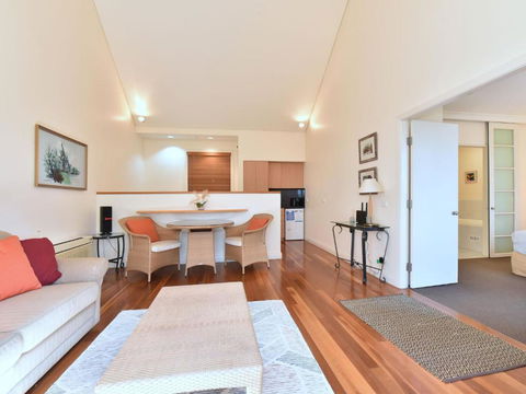 Villa Spa Executive 1br Champagne Resort Condo Located Within Cypress Lakes Resort (nothing Is More Central) - Maitland Accommodation 3