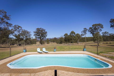 Amani - Maitland Accommodation 1