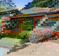 Carinya Cottage - Maitland Accommodation