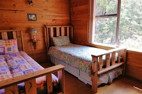 Minnow Cabins - Maitland Accommodation 7