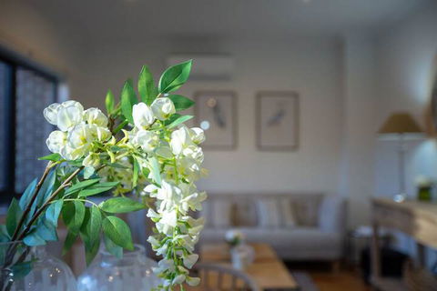 AUJOY 4 Bed Townhouse Burwood 2 - Maitland Accommodation 7