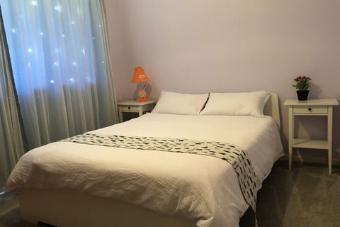 Canberra Entire House 3 Bedroom - Maitland Accommodation 2