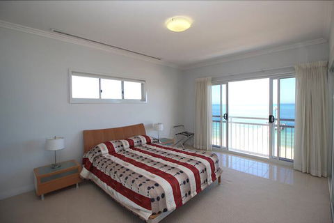 Deep Blue 14 - Maitland Accommodation 4