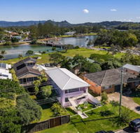 A PERFECT STAY Sunset Beach Riverside - Maitland Accommodation