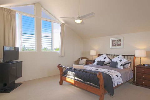 1 / 17 22nd Ave Sawtell NSW - Maitland Accommodation 2