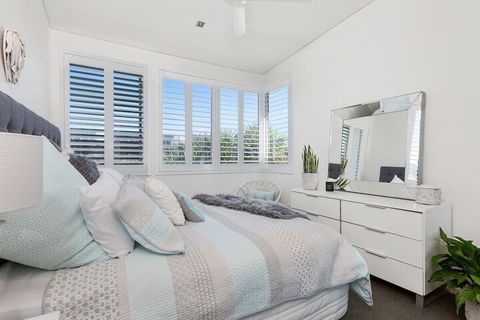 COASTAL CHIC At CASUARINA - Maitland Accommodation 1