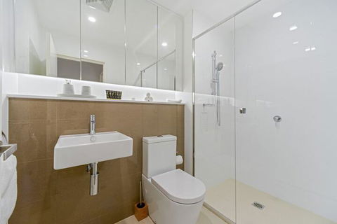 HomeHotel New & Comfort 3 Bedrooms - Maitland Accommodation 5