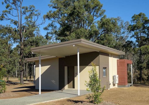 Ironbark Villa 1 - Maitland Accommodation 6