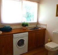 Australian Home Away at Eltham Venn Cottage - Maitland Accommodation