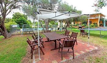 Tarcutta Halfway Motor Inn - Maitland Accommodation 5