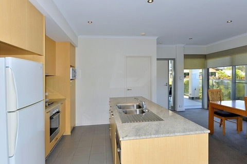 Del Mar 1 - Maitland Accommodation 3