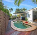 Relax at Coolum - Maitland Accommodation