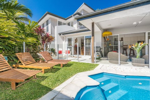 A SWEET ESCAPE Serenity On Sallywattle - Maitland Accommodation 3