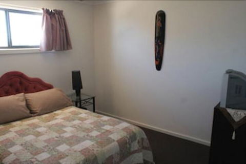 Oysta La Vista - Maitland Accommodation 7