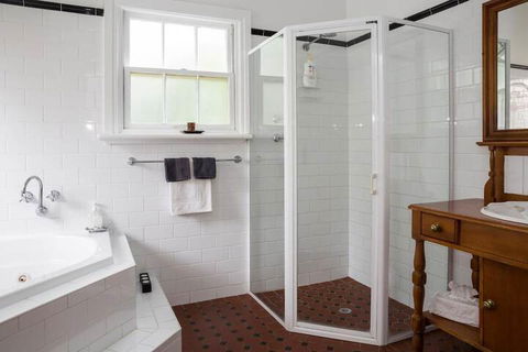 Clare Valley Heritage Retreat - Maitland Accommodation 7