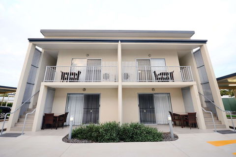 Oaks Middlemount Suites - Maitland Accommodation 1