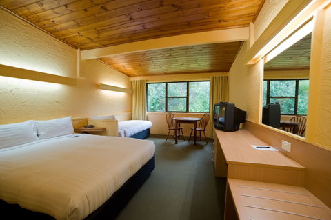 Strahan Village - Maitland Accommodation 6