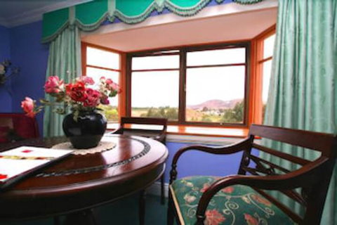 Hatchers Richmond Manor - Maitland Accommodation 3