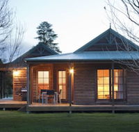 Beechworth Cedar Cottages - Maitland Accommodation
