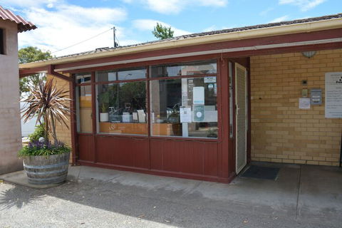 Angaston Vineyards Motel - Maitland Accommodation 1