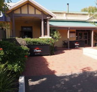 Dongara Hotel Motel - Maitland Accommodation