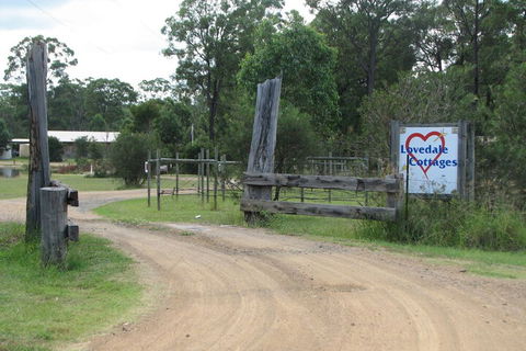 Lovedale Cottages - Maitland Accommodation 1