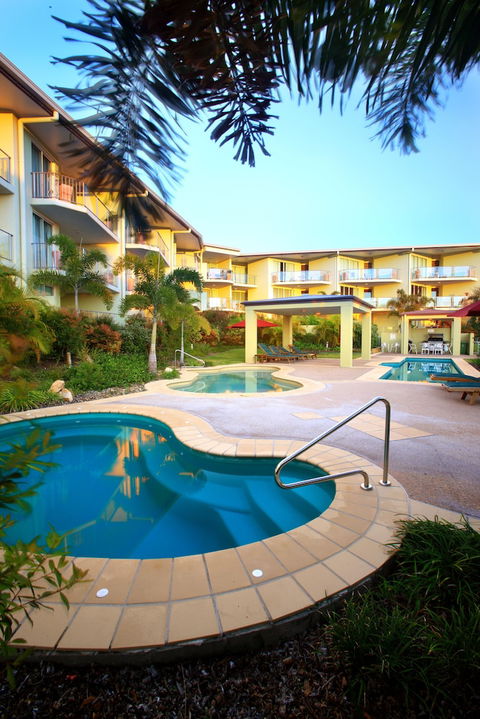 Caloundra Central Apartment Hotel - Maitland Accommodation 4