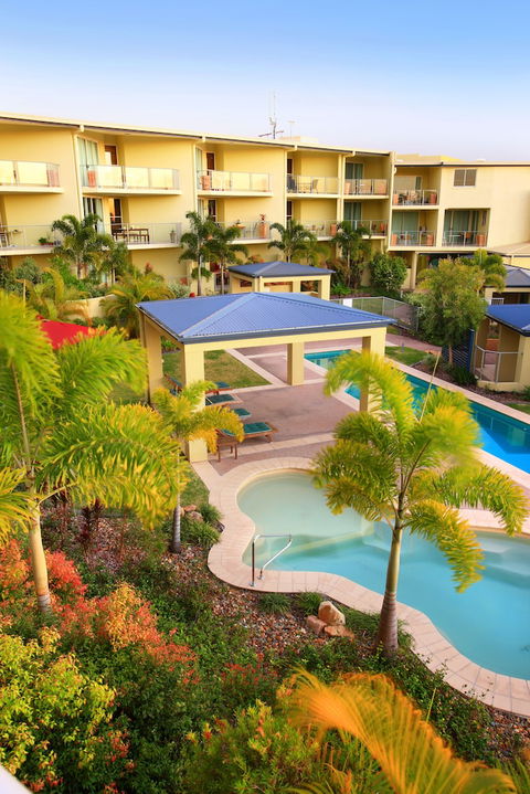 Caloundra Central Apartment Hotel - Maitland Accommodation 1
