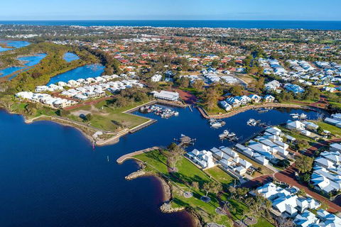 Mandurah Quay Resort - Maitland Accommodation 2