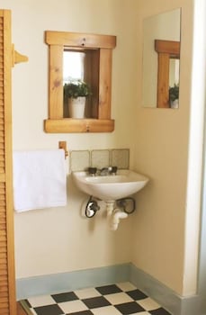 Katoomba Mountain Lodge - Maitland Accommodation 4