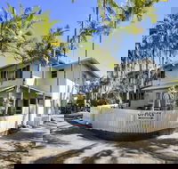 Coco Bay Resort - Maitland Accommodation