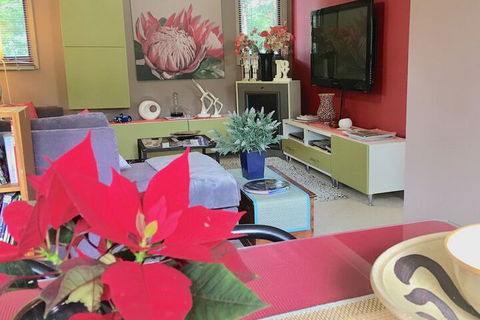 Crimson Villa - Maitland Accommodation 7