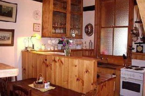 Memory Lane Cottage - Maitland Accommodation 3