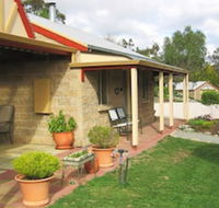 Riesling Trail  Clare Valley Cottages - Maitland Accommodation