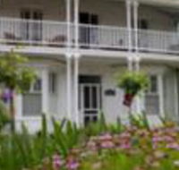 Willunga House - Maitland Accommodation