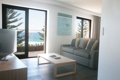 Bondi 38 Serviced Apartments - Maitland Accommodation 4