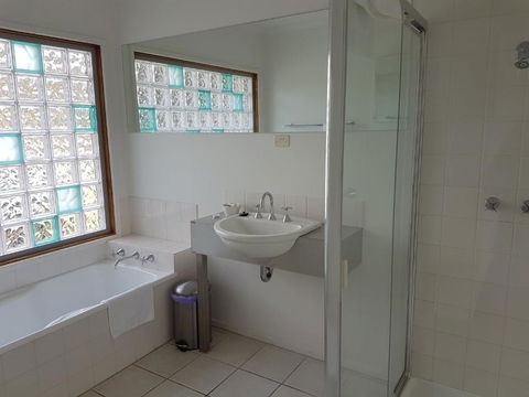 Classic Retreat - Maitland Accommodation 3
