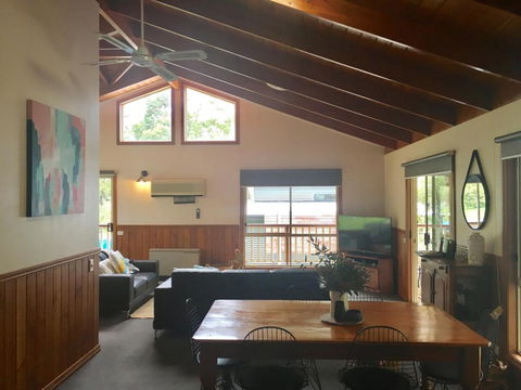 Holiday Heights - Maitland Accommodation 6