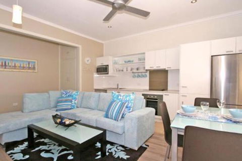 Yamba Daze Sunset Pet Friendly - Maitland Accommodation 6