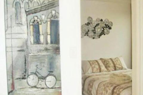 Freos Choice - Maitland Accommodation 0