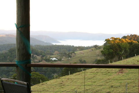 Top Cottage At Maleny - Maitland Accommodation 7