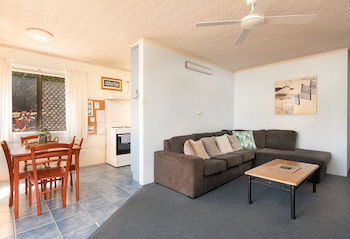 Yamba Towers 2 - Maitland Accommodation 6