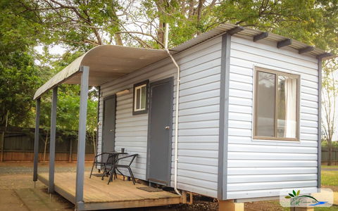 Esk Caravan Park & Motel - Maitland Accommodation 1