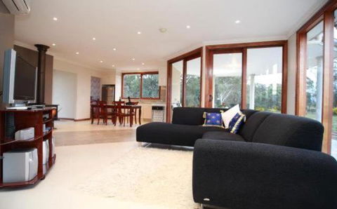Bellfield Retreat - Maitland Accommodation 2