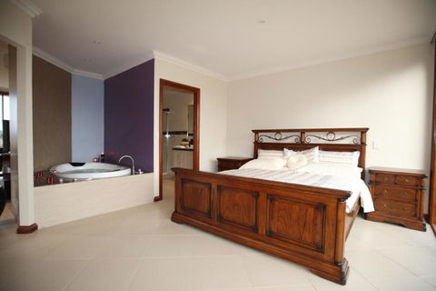 Bellfield Retreat - Maitland Accommodation 1