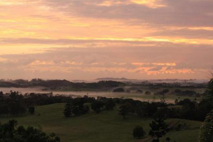 Montecollum NSW Maitland Accommodation