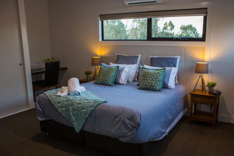 Pomonal Estate Mt. Cassell Villa - Maitland Accommodation 2