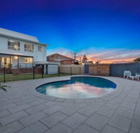 Waterview Beach house - Maitland Accommodation